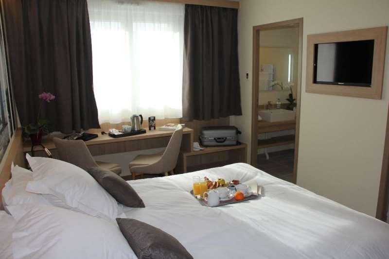 Brit Hotel Montargis Mormant-sur-Vernisson Habitación foto